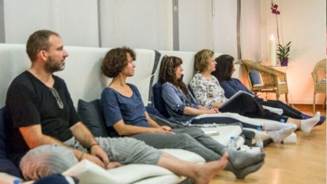 CONSTELACIONES sentados